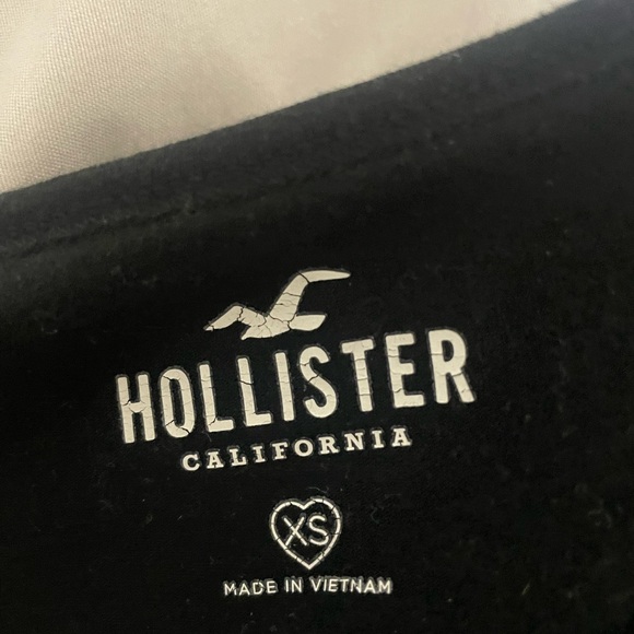 Hollister top - Picture 2 of 2